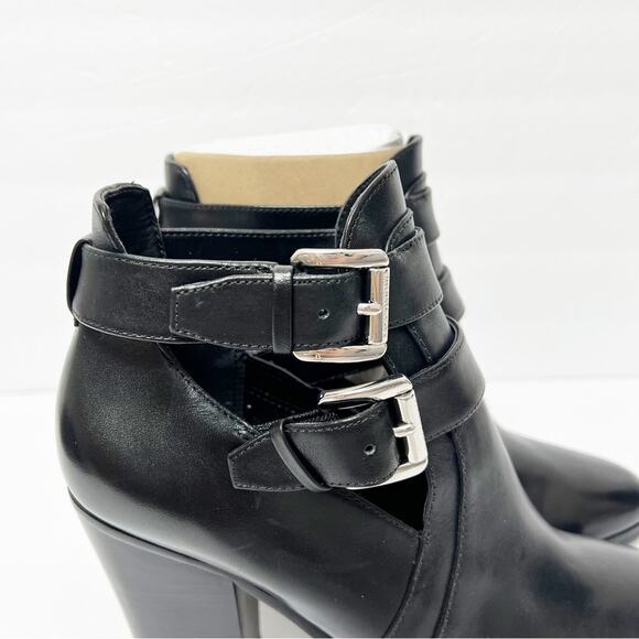 MICHAEL MICHAEL KORS BLACK BUCKLE WOMEN HEEL BOOTIES SIZE 6 NEW - Picture 4 of 6